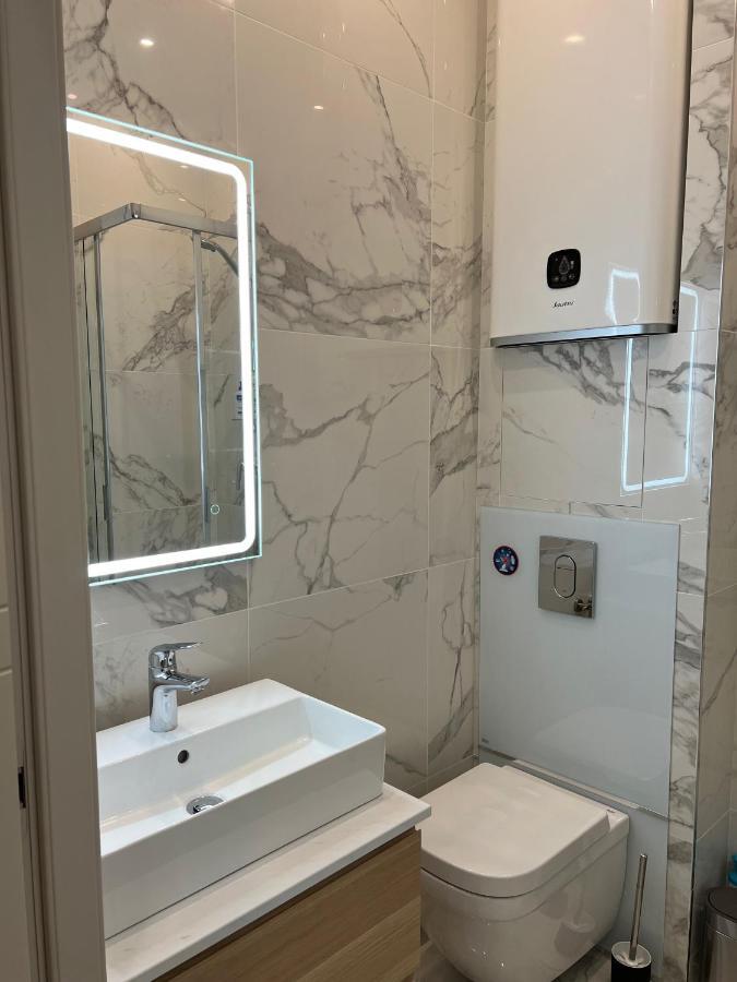 Newly Renovated Luxury Suite In The Center Of 칸느 외부 사진